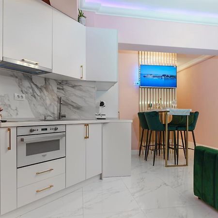 Del Mar Mamaia-Vega Studio Διαμέρισμα Εξωτερικό φωτογραφία